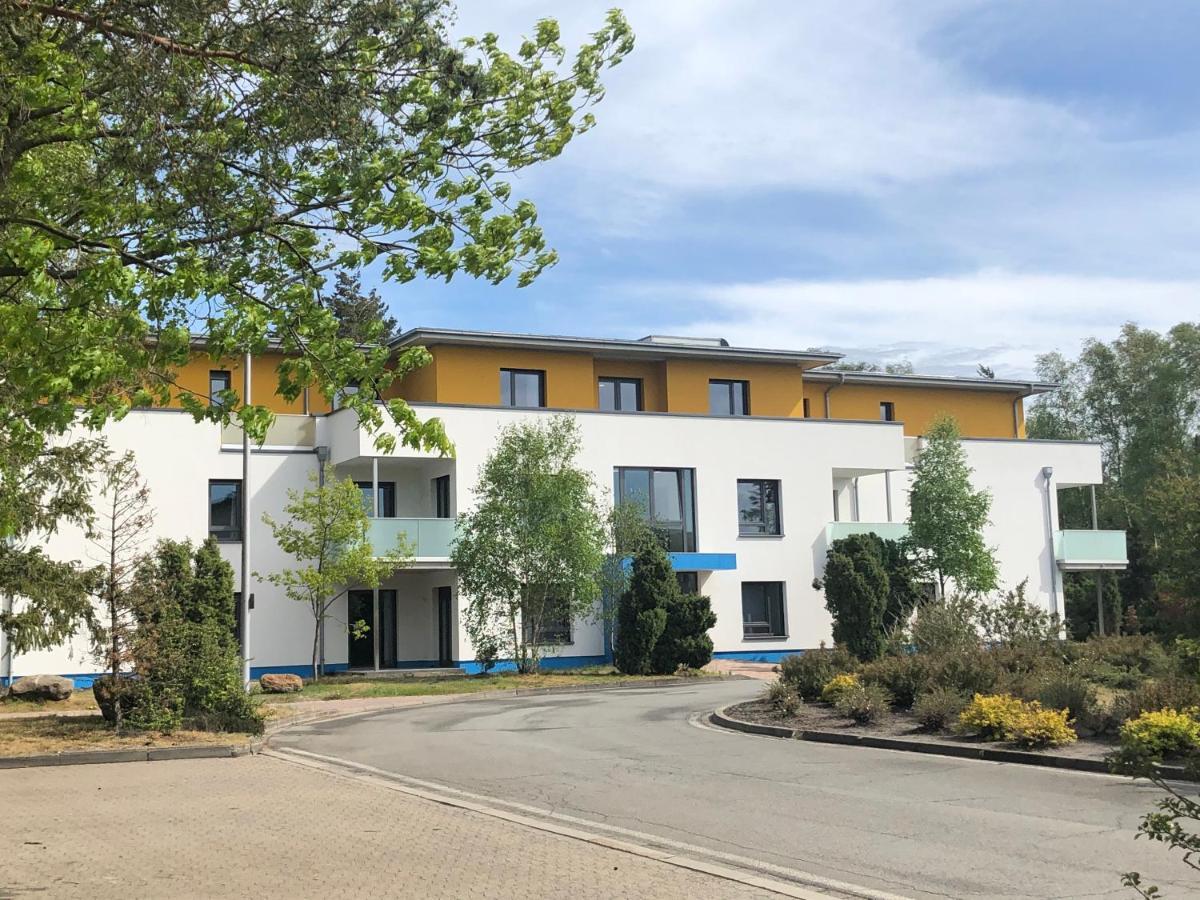 Bernsteinsee Hotel Sassenburg Exterior photo