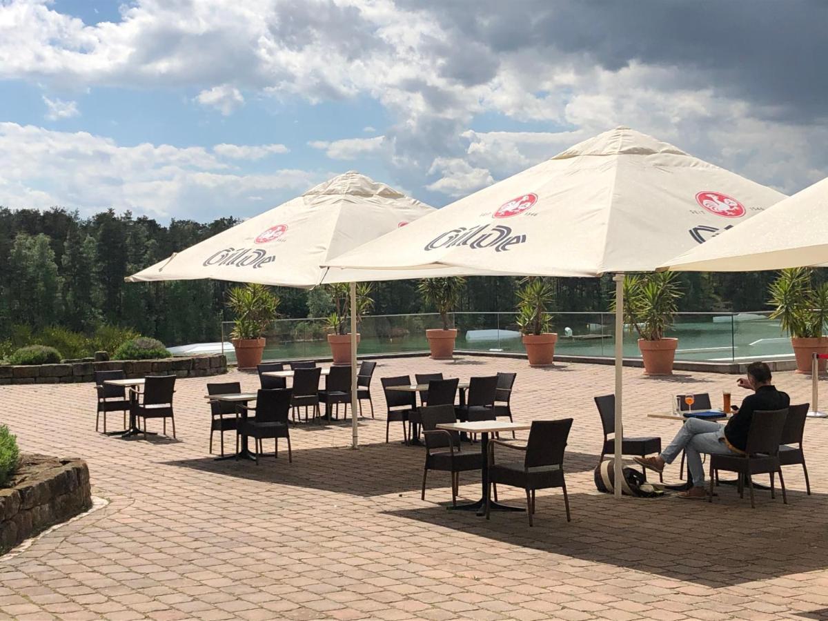 Bernsteinsee Hotel Sassenburg Exterior photo